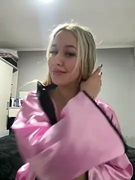 miagarcia250 online show from 09-22-25, 12:12