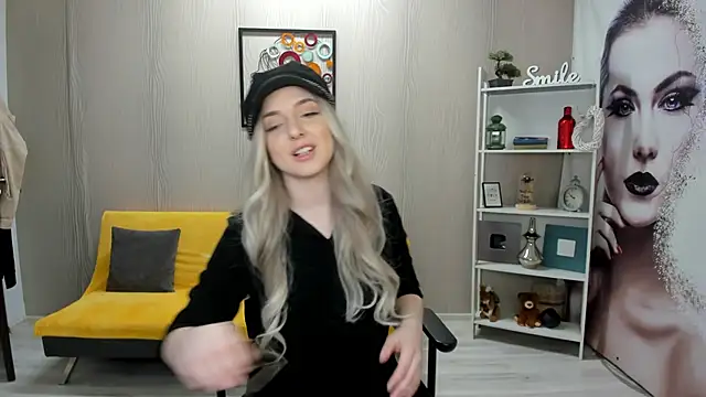 Snapshot of JaquelinLaurent chatting on 09-19-25, 06:52 JaquelinLaurent online show from 09-19-25, 06:52