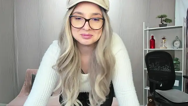 JaquelinLaurent online show from 02-09-26, 07:07