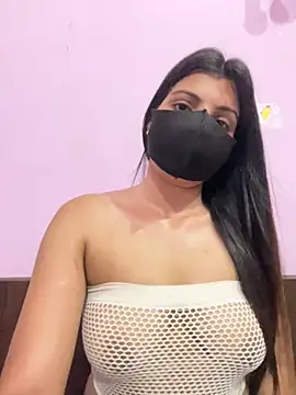 Snapshot of _01ruhi chatting on 09-29-25, 08:24 01ruhi online show from 09-29-25, 08:24