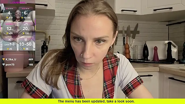 Snapshot of Edena_ chatting on 10-13-25, 01:05 Edena online show from 10-13-25, 01:05