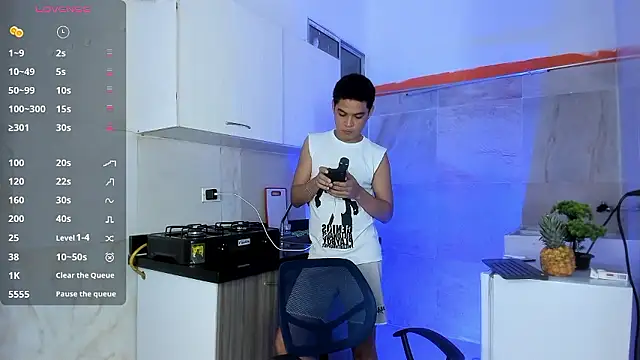 Snapshot of edy_play chatting on 01-08-26, 02:36 edy play online show from 01-08-26, 02:36