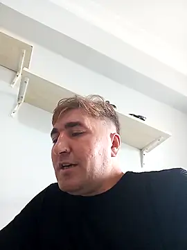 mert0359 online show from 10-04-25, 09:51