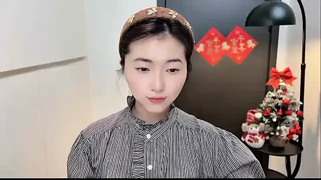 Rosalind xixi online show from 01-10-26, 12:18