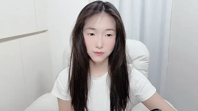 Snapshot of Rosalind_xixi chatting on 07-17-26, 01:56 Rosalind xixi online show from 07-17-26, 01:56