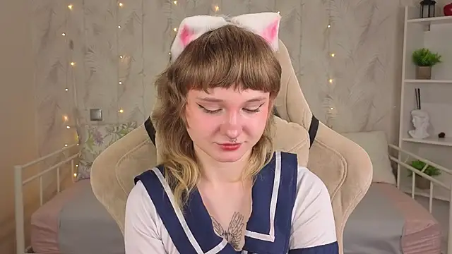 Tori Cutie online show from 05-30-26, 12:08