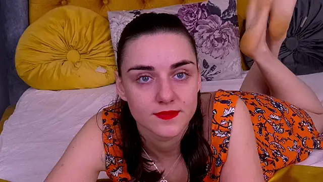 Jessica White  online show from 12-19-25, 04:30