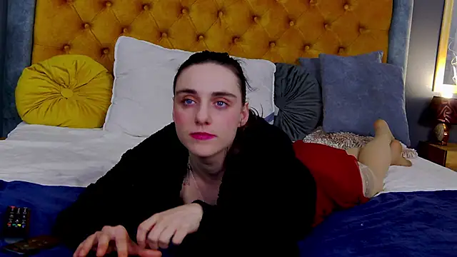 Jessica White  online show from 05-03-26, 03:34