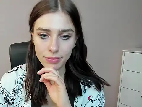 Snapshot of dreamPIA chatting on 09-14-25, 06:34 dreamPIA online show from 09-14-25, 06:34