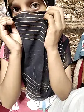 Snapshot of Indian-Aleena chatting on 09-26-25, 11:42 Indian-Aleena online show from 09-26-25, 11:42