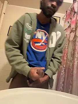 Snapshot of BigBDMari chatting on 11-17-25, 08:09 BigBDMari online show from 11-17-25, 08:09