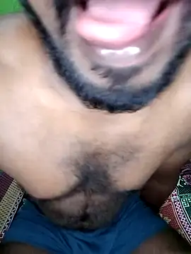 Snapshot of BlackRosh chatting on 09-21-25, 04:41 BlackRosh online show from 09-21-25, 04:41