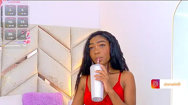 Snapshot of AlanaDoll chatting on 11-13-25, 03:55 AlanaDoll online show from 11-13-25, 03:55