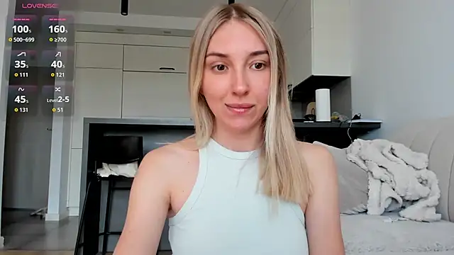 Sunny Rina  online show from 06-16-26, 08:06