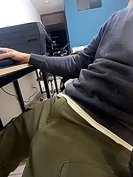 Hugopingonasa2024 online show from 09-16-25, 09:38