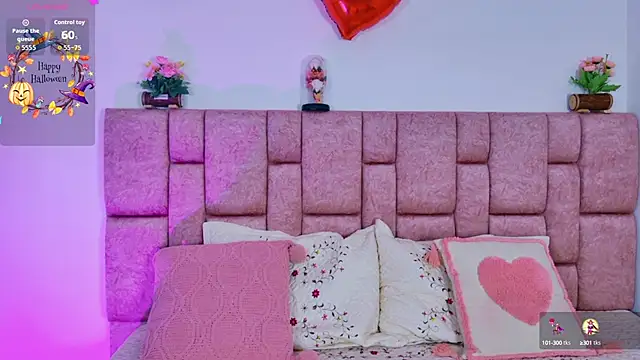 ScarlettLuxe online show from 10-18-25, 01:01