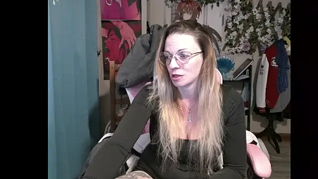 rubystrip online show from 10-20-25, 08:09