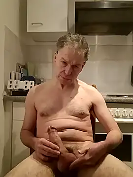 mario7767 online show from 02-13-26, 01:45