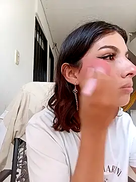 Snapshot of nina_sky chatting on 11-25-25, 07:36 nina sky online show from 11-25-25, 07:36