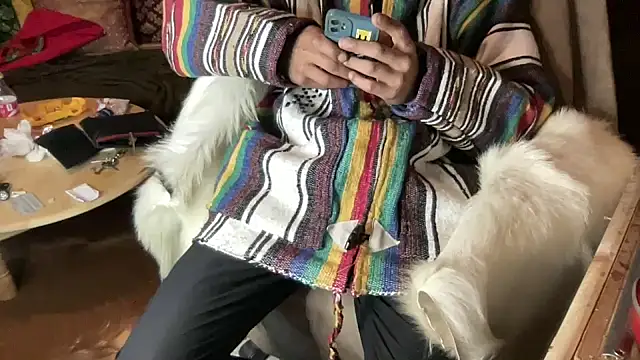 JUSTFORRICH online show from 12-23-25, 02:42