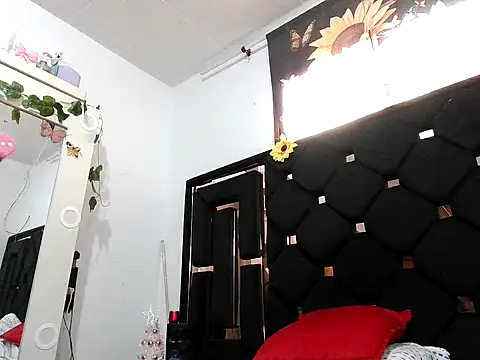 vegacristal88 online show from 12-18-25, 02:34