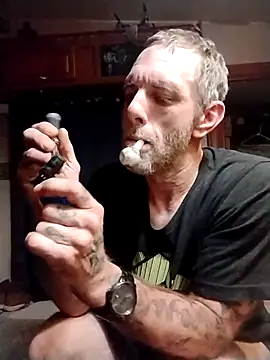jarjar83 online show from 05-08-26, 10:42