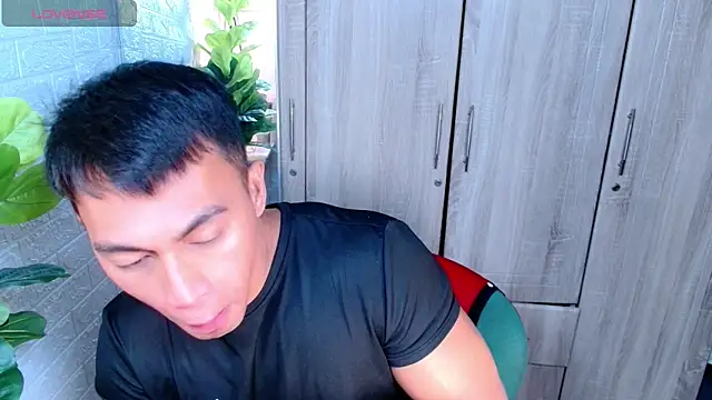 PinooyMilker online show from 12-16-25, 01:16