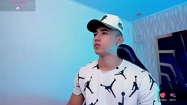 Draven Marceaux online show from 10-24-25, 02:02