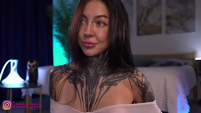 Alise Eve  online show from 05-09-26, 05:40