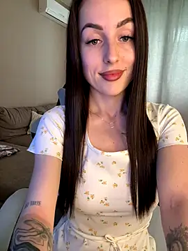 SakuraSara online show from 09-14-25, 01:10