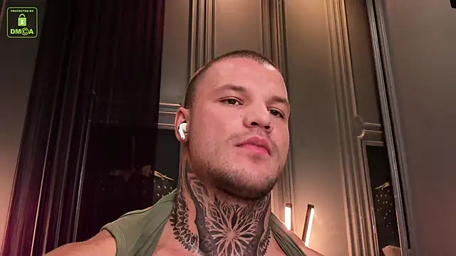 OliverSport online show from 12-23-24, 01:35