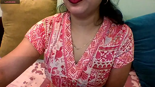 Snapshot of mitali_sanju chatting on 10-29-25, 04:20 mitali sanju online show from 10-29-25, 04:20