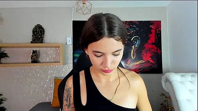 aitana baker  online show from 03-04-26, 03:01