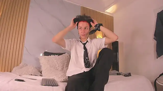 Snapshot of IM_DAREN chatting on 11-12-25, 03:18 IM DAREN online show from 11-12-25, 03:18