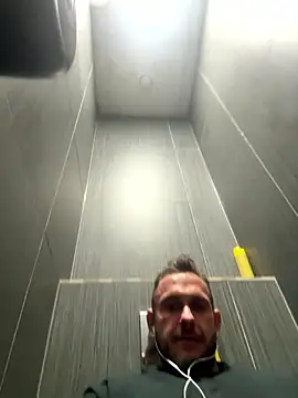 Snapshot of max19czech chatting on 01-17-26, 04:00 max19czech online show from 01-17-26, 04:00