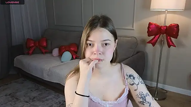 patriciapink online show from 03-16-26, 08:07