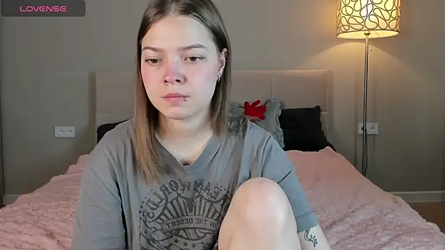 patriciapink online show from 04-10-26, 08:19