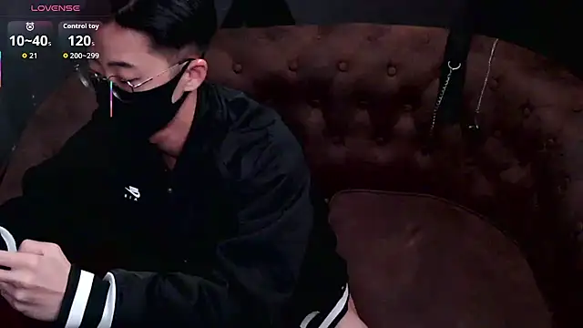 asiantwinkz online show from 11-22-25, 11:42