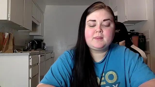 JJbaby1 online show from 10-29-25, 02:52