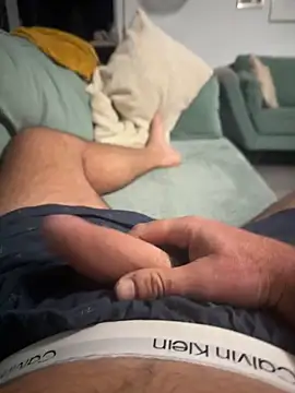 Bigtitsloveshow online show from 09-17-25, 04:14