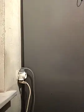 CutieMarine online show from 11-16-25, 08:36