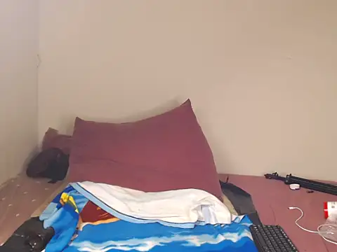 Snapshot of Kikie23 chatting on 02-04-26, 06:14 Kikie23 online show from 02-04-26, 06:14