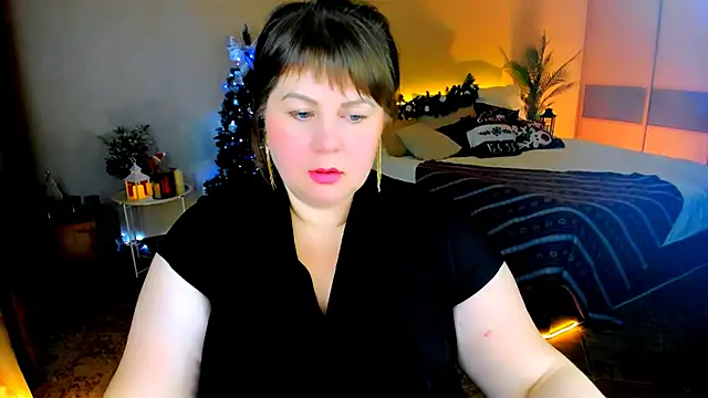 CrystaalStaar online show from 12-13-25, 07:53