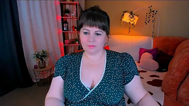 CrystaalStaar online show from 05-26-26, 06:37