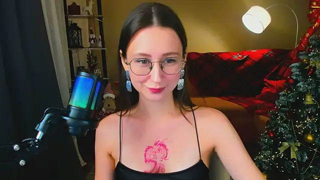 YourLovellyStory online show from 12-14-25, 04:23