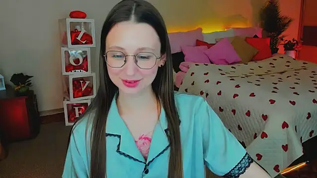 YourLovellyStory online show from 02-19-26, 12:45