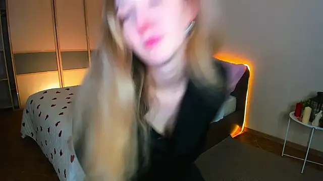 SensitiveSooul online show from 04-05-26, 12:57