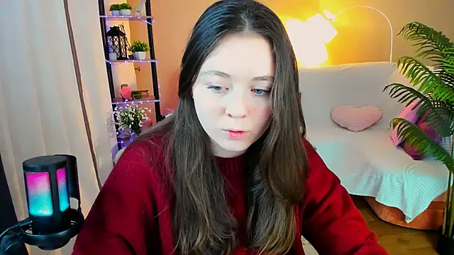 AlluringLookk online show from 11-19-25, 04:29