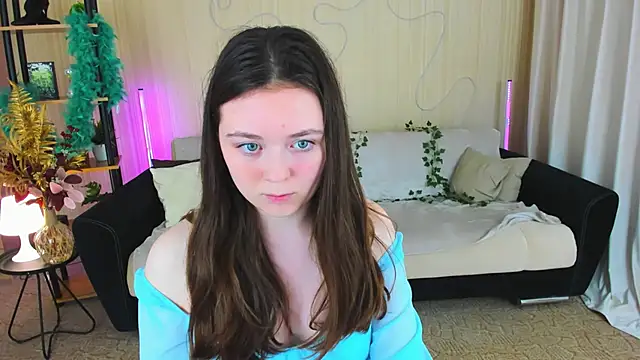 AlluringLookk online show from 11-28-25, 04:42