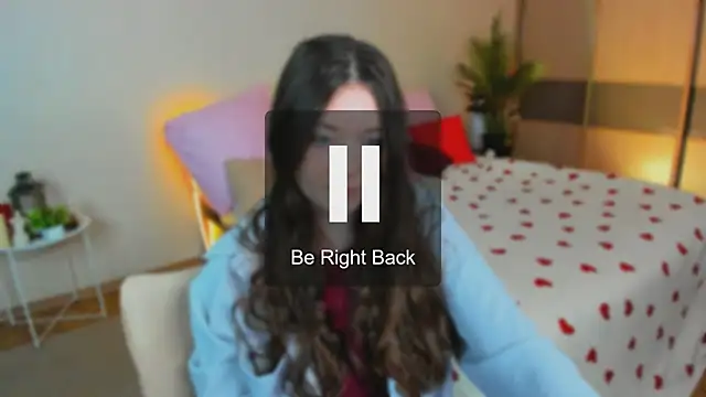 AlluringLookk online show from 05-22-26, 04:23